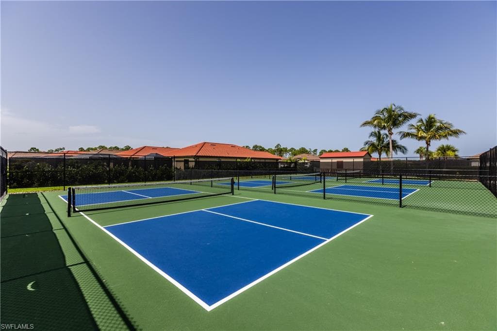1607 Marton Ct, Naples, FL 34113-44