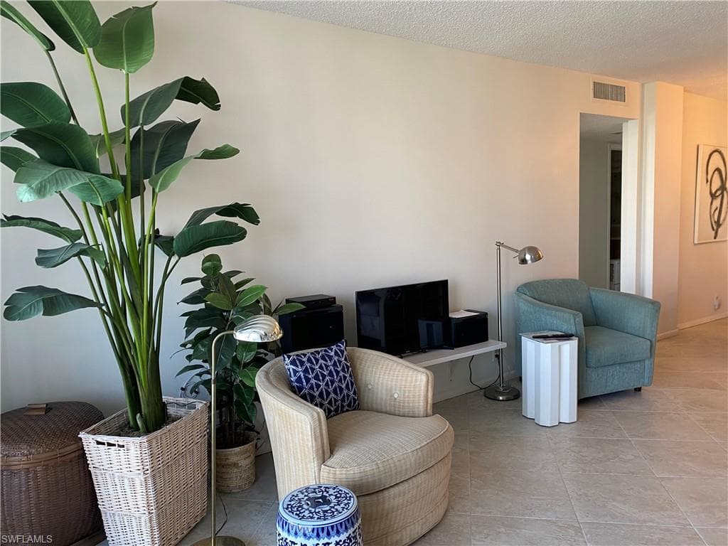 3 Bluebill Ave 609, Naples, FL 34108-14