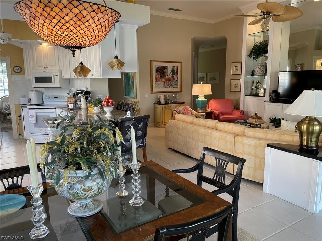 3888 Valentia Way, Naples, FL 34119-11