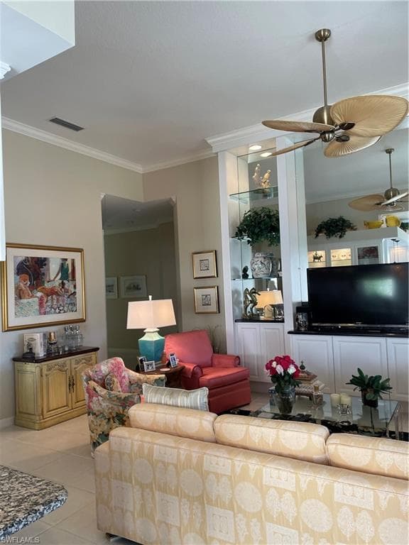 3888 Valentia Way, Naples, FL 34119-15