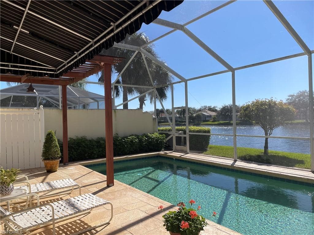 3888 Valentia Way, Naples, FL 34119-3