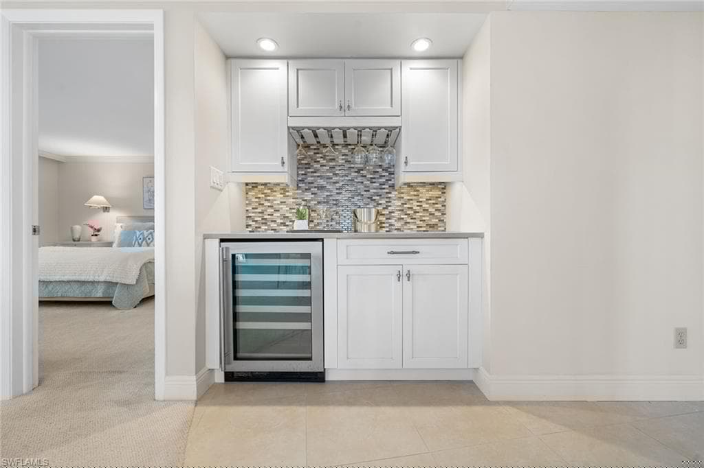 6020 Pelican Bay Blvd E402, Naples, FL 34108-19