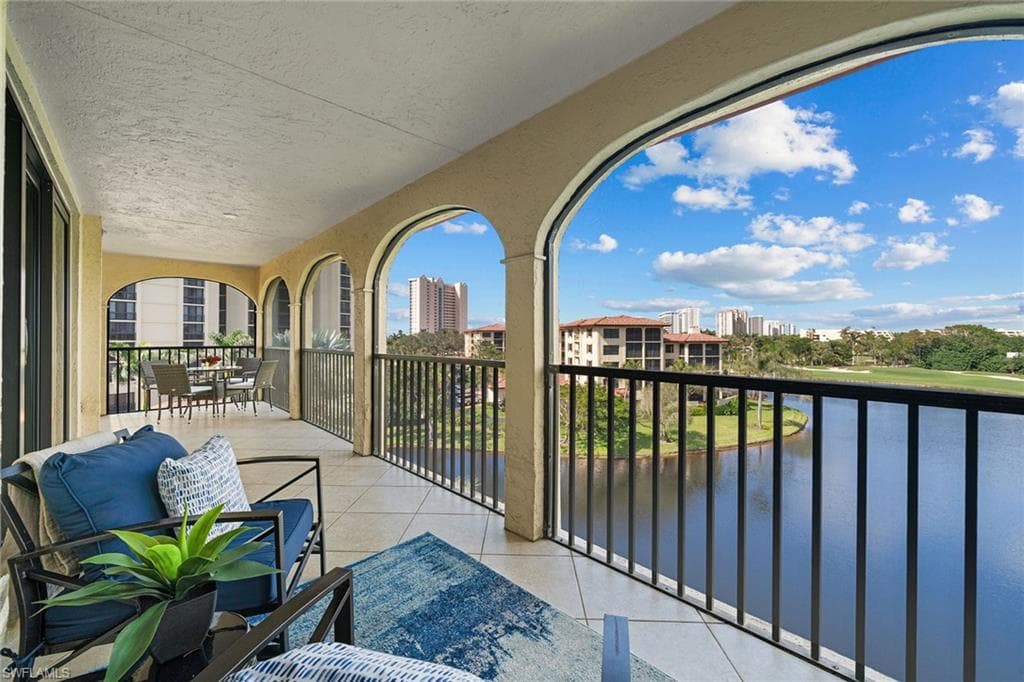 6020 Pelican Bay Blvd E402, Naples, FL 34108-2