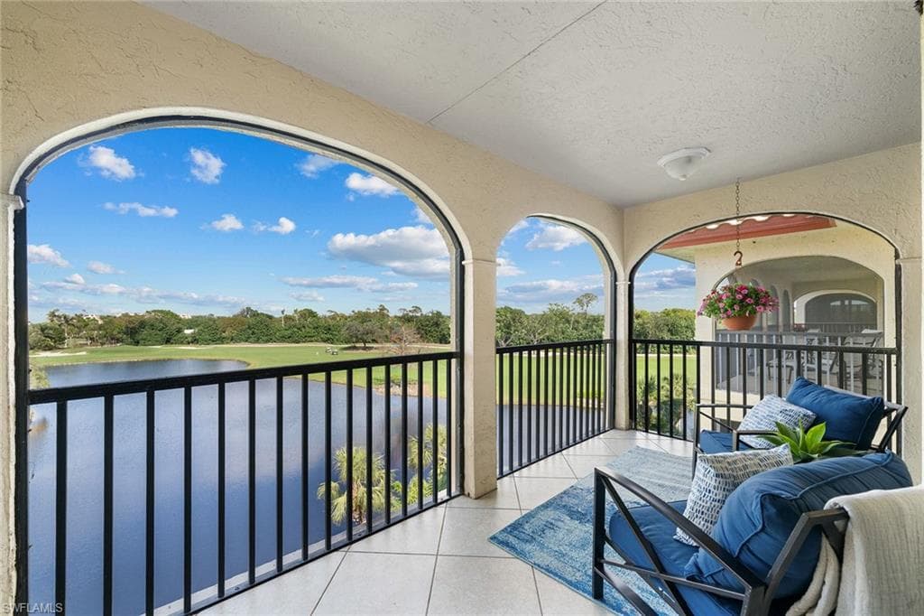 6020 Pelican Bay Blvd E402, Naples, FL 34108-3