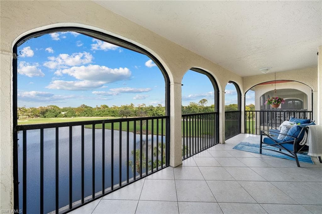 6020 Pelican Bay Blvd E402, Naples, FL 34108-5
