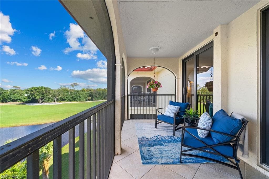 6020 Pelican Bay Blvd E402, Naples, FL 34108-6