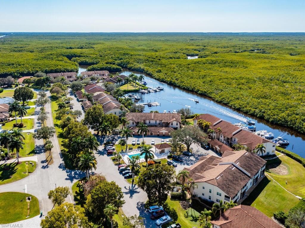 206 Newport Dr 805, Naples, FL 34114-35