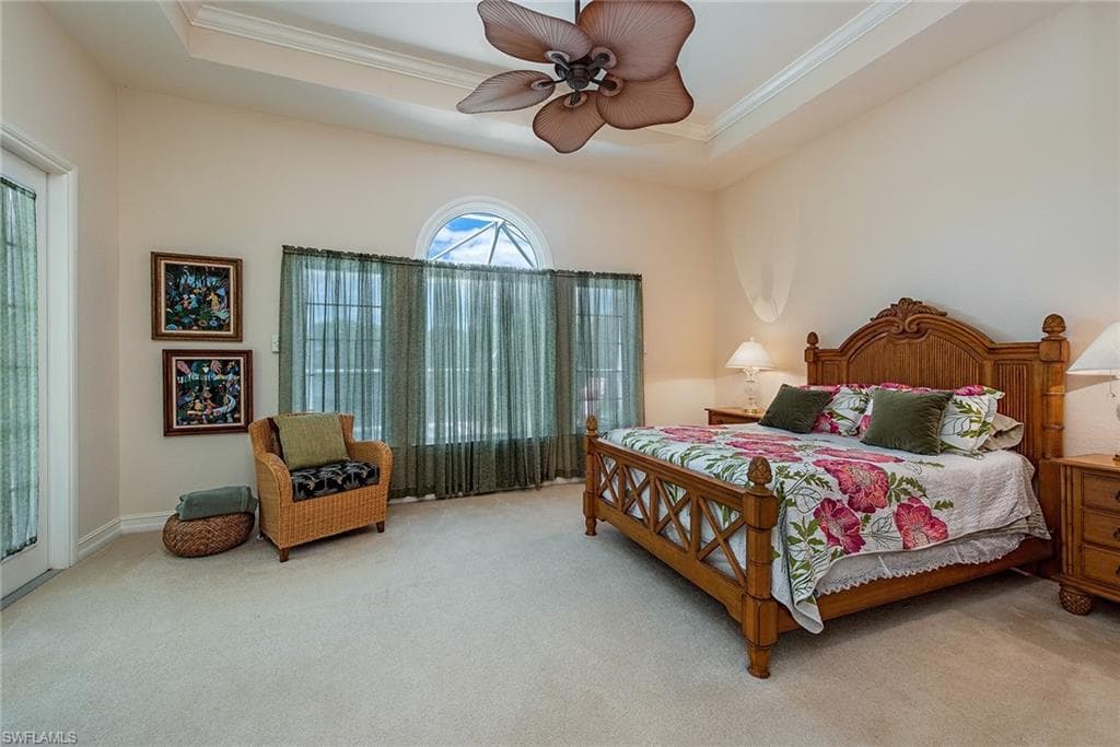 8465 Mallards Way, Naples, FL 34114-9
