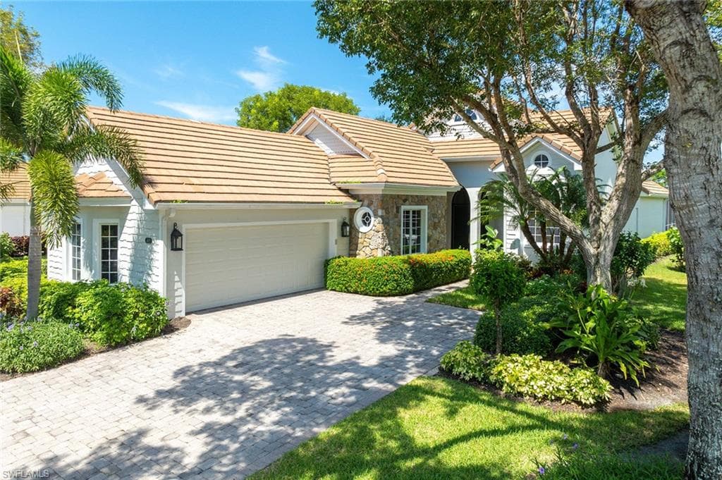 8465 Mallards Way, Naples, FL 34114-26