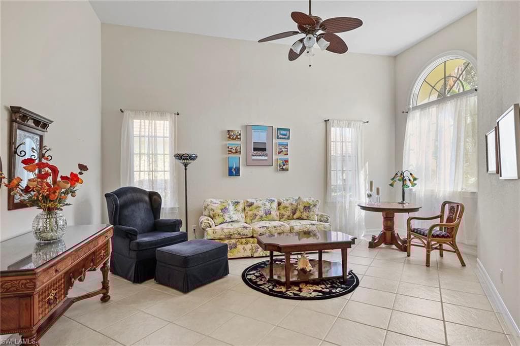 8465 Mallards Way, Naples, FL 34114-8