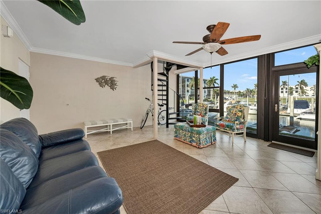 803 River Point Dr 105b, Naples, FL 34102-9