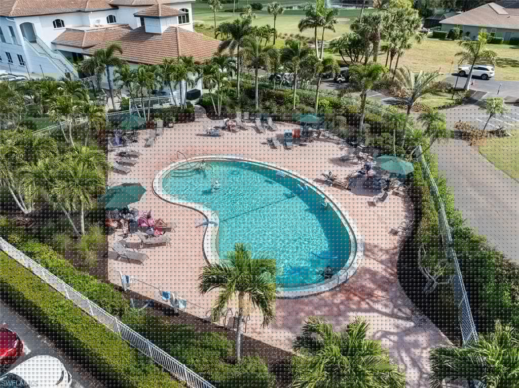 9050 Las Maderas Dr 201, Bonita Springs, FL 34135-24