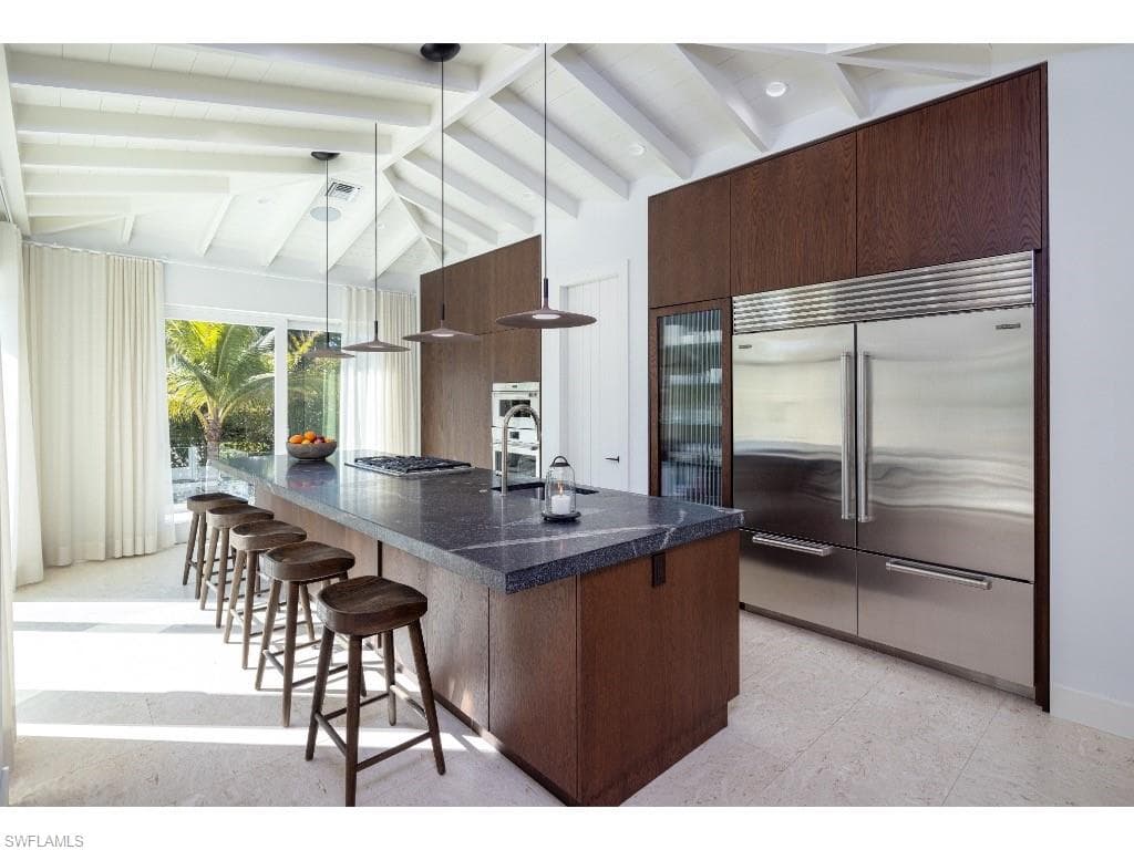 14 Sabre Ln, Naples, FL 34102-5