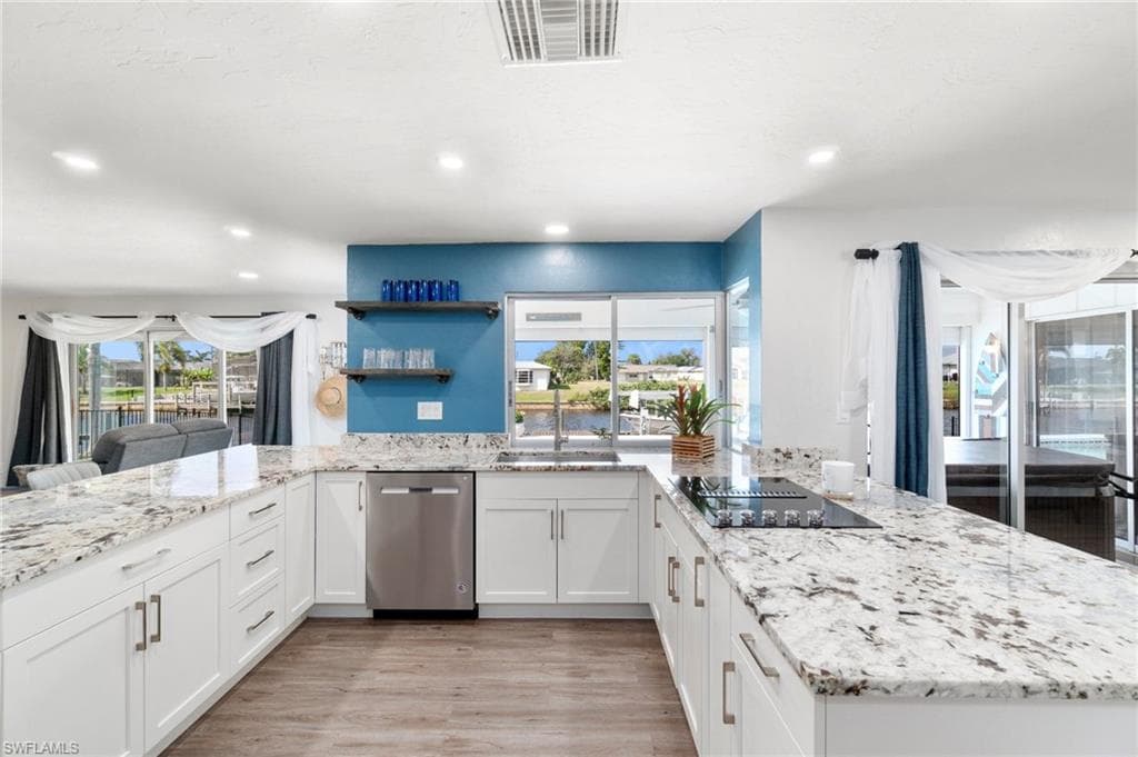 1326 21st Ave, Cape Coral, FL 33990-18