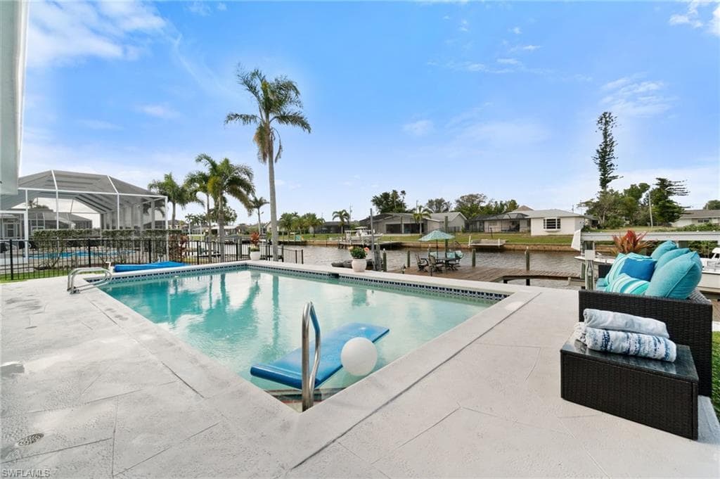 1326 21st Ave, Cape Coral, FL 33990-27
