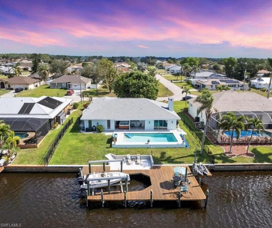 1326 21st Ave, Cape Coral, FL 33990-2