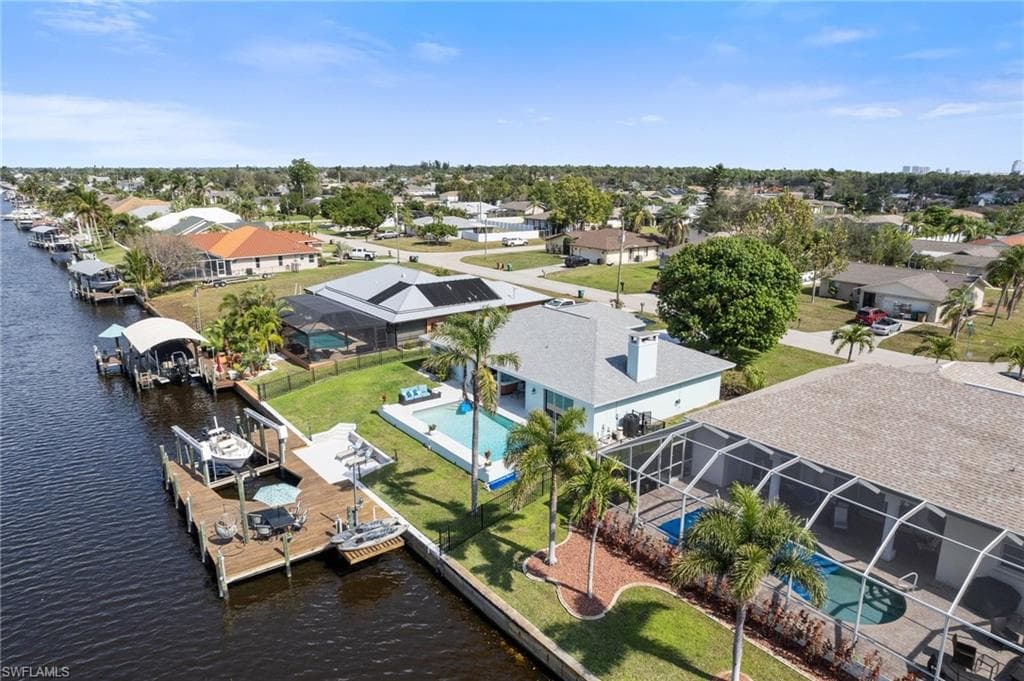 1326 21st Ave, Cape Coral, FL 33990-39