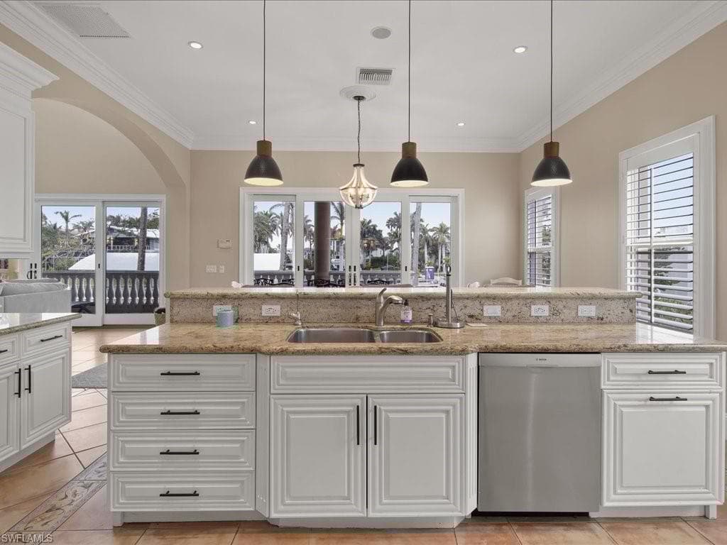 239 Channel Dr, Naples, FL 34108-12
