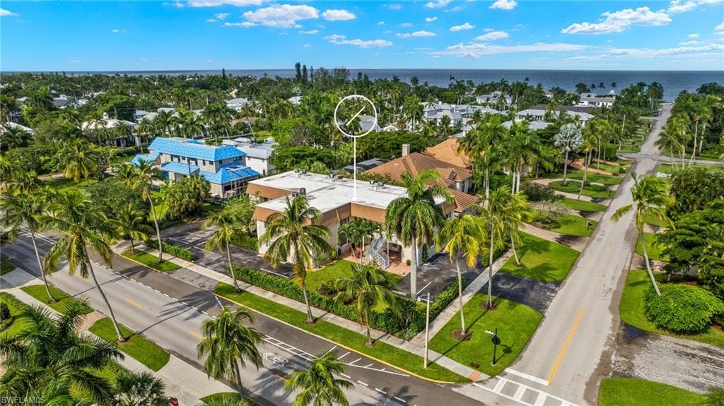 940 3rd St S 203, Naples, FL 34102-17