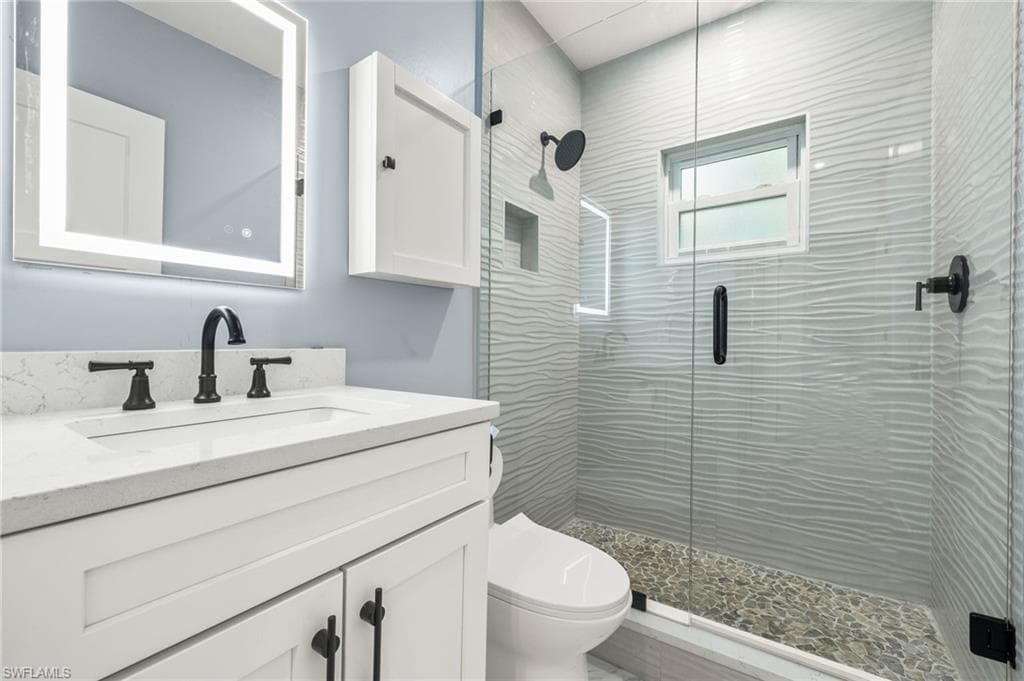 940 3rd St S 203, Naples, FL 34102-24