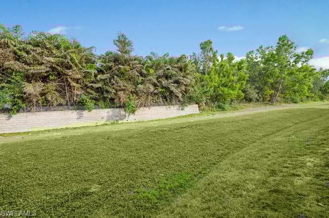 140 Cypress Way E 601, Naples, FL 34110-24