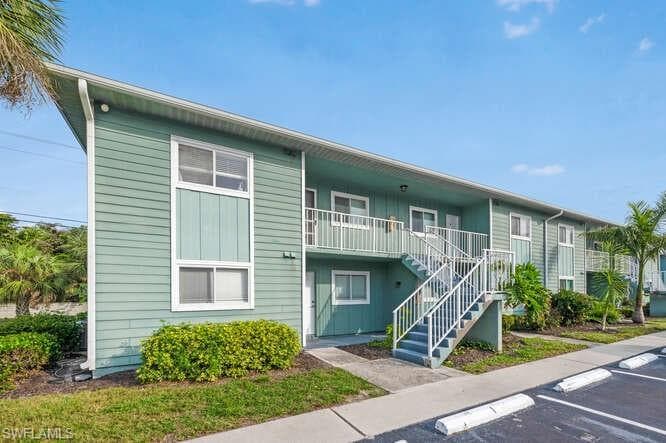 140 Cypress Way E 601, Naples, FL 34110-25