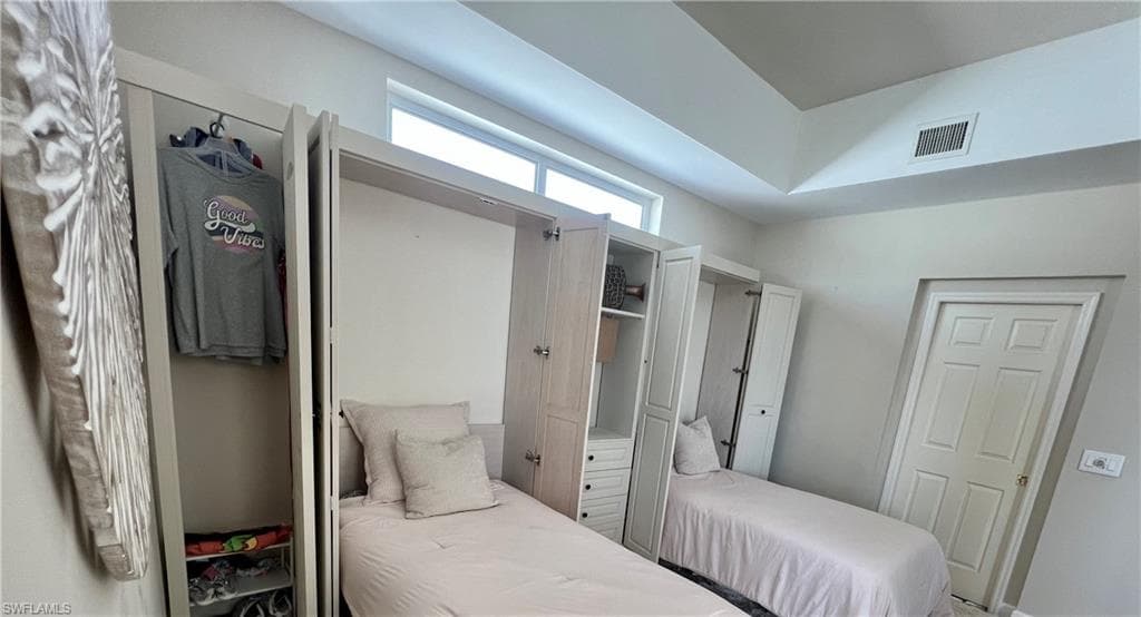 812 Hideaway Cir E 124, Marco Island, FL 34145-18