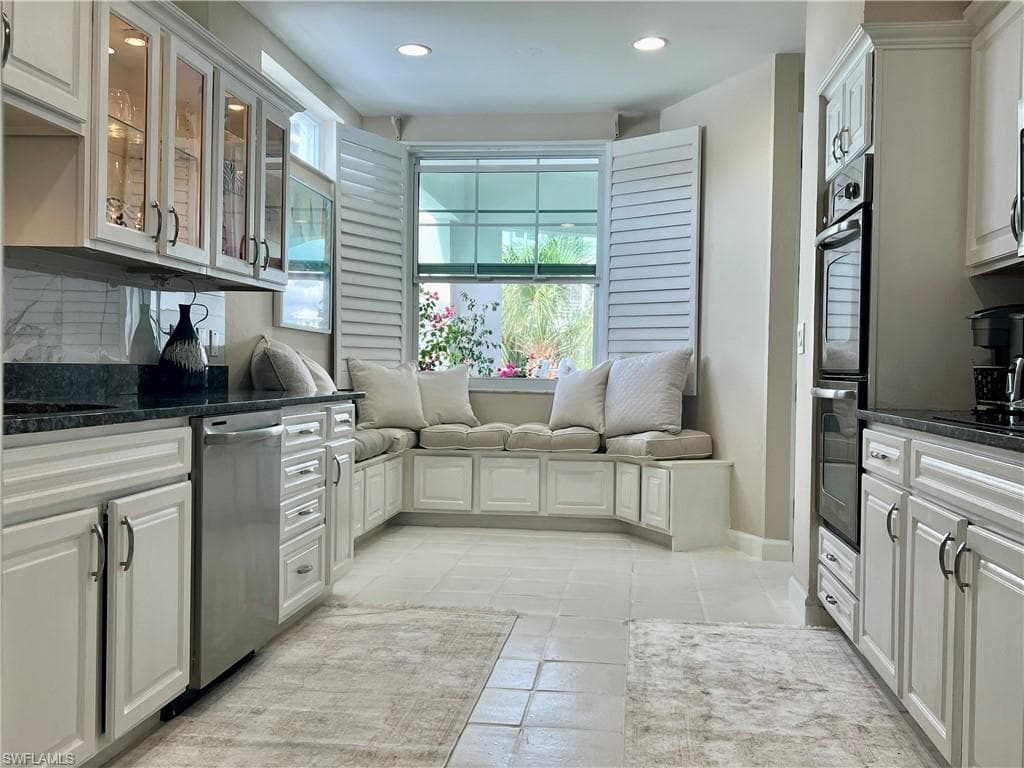 812 Hideaway Cir E 124, Marco Island, FL 34145-20