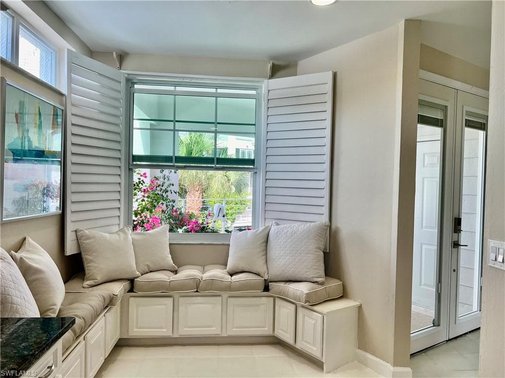 812 Hideaway Cir E 124, Marco Island, FL 34145-21