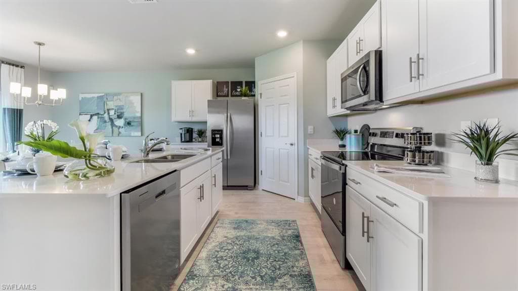 3720 12th Pl, Cape Coral, FL 33914-8