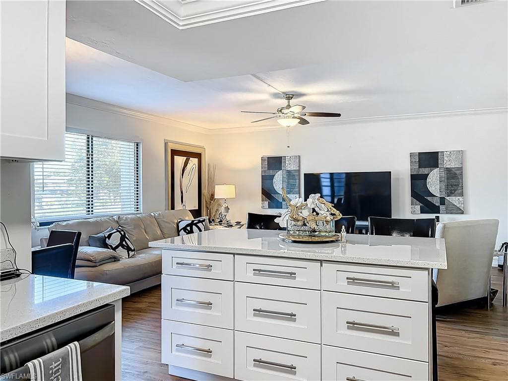3625 Boca Ciega Dr 202, Naples, FL 34112-20