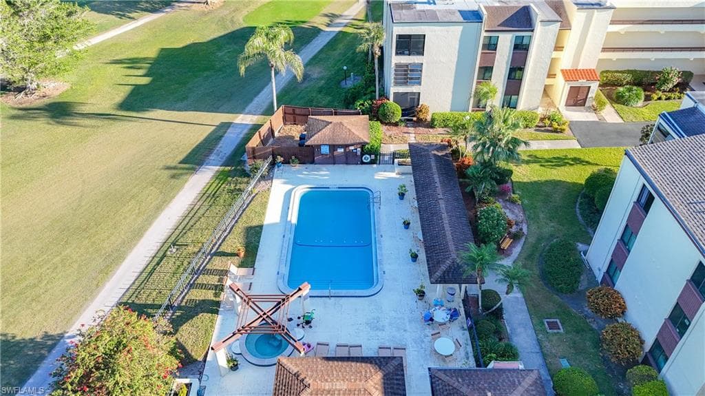 3625 Boca Ciega Dr 202, Naples, FL 34112-37