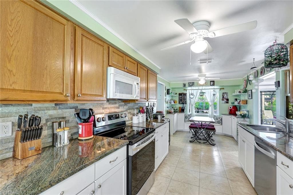 12315 Davis Blvd, Fort Myers, FL 33905-10