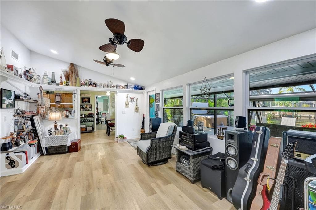 12315 Davis Blvd, Fort Myers, FL 33905-16