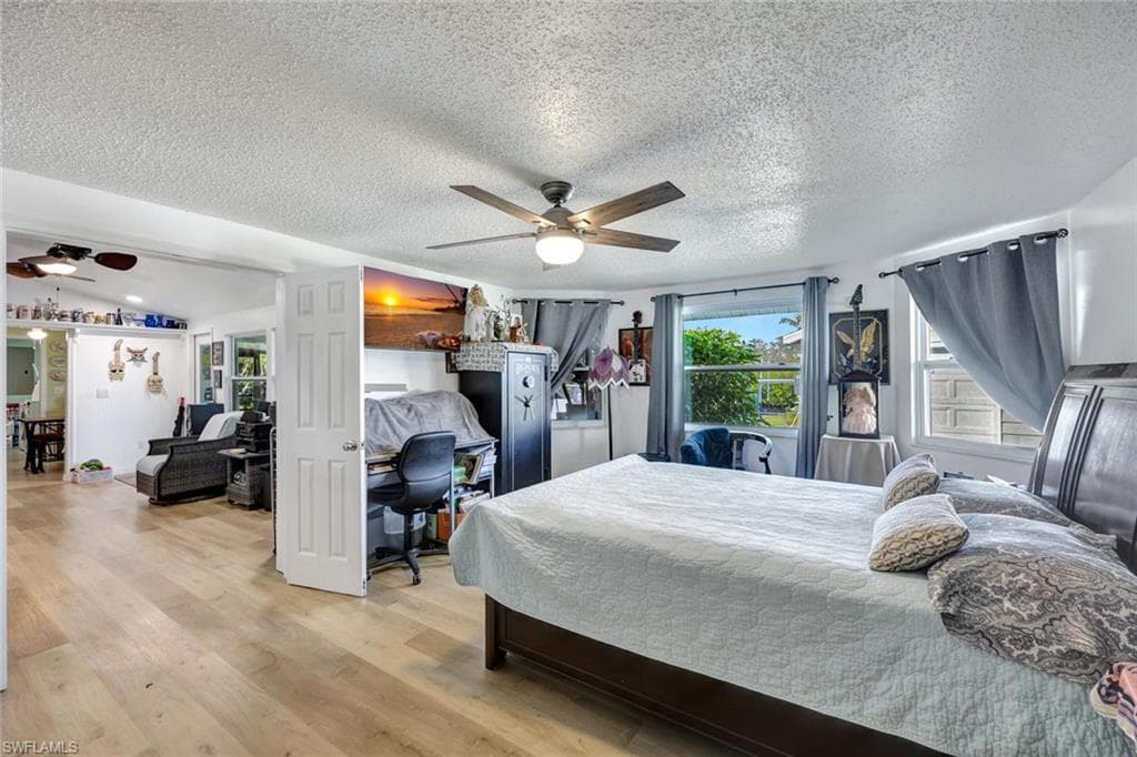 12315 Davis Blvd, Fort Myers, FL 33905-18