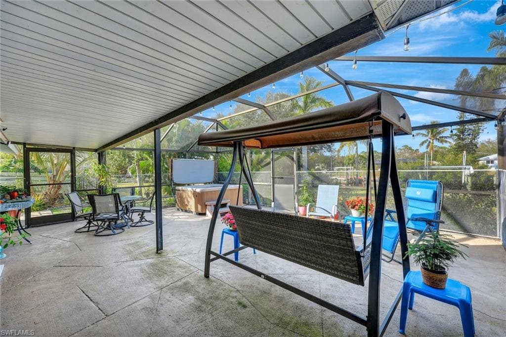 12315 Davis Blvd, Fort Myers, FL 33905-22