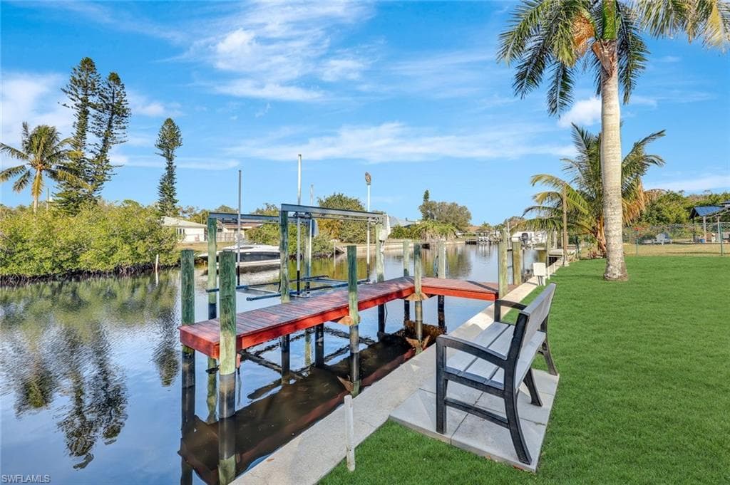 12315 Davis Blvd, Fort Myers, FL 33905-25