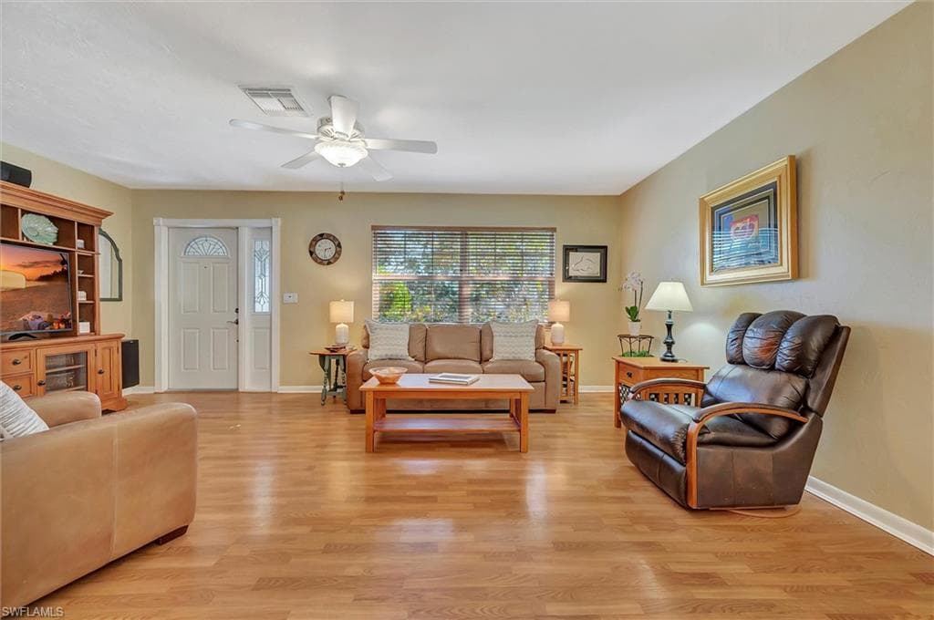 715 96th Ave N, Naples, FL 34108-12
