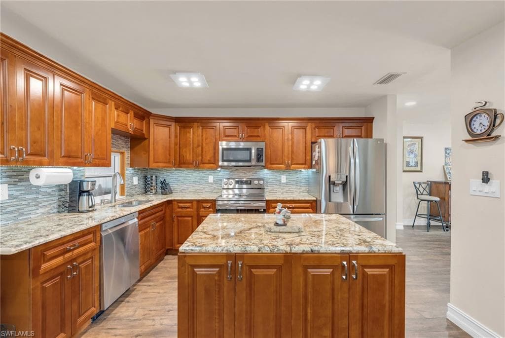 4240 Perth Ct, North Fort Myers, FL 33903-11