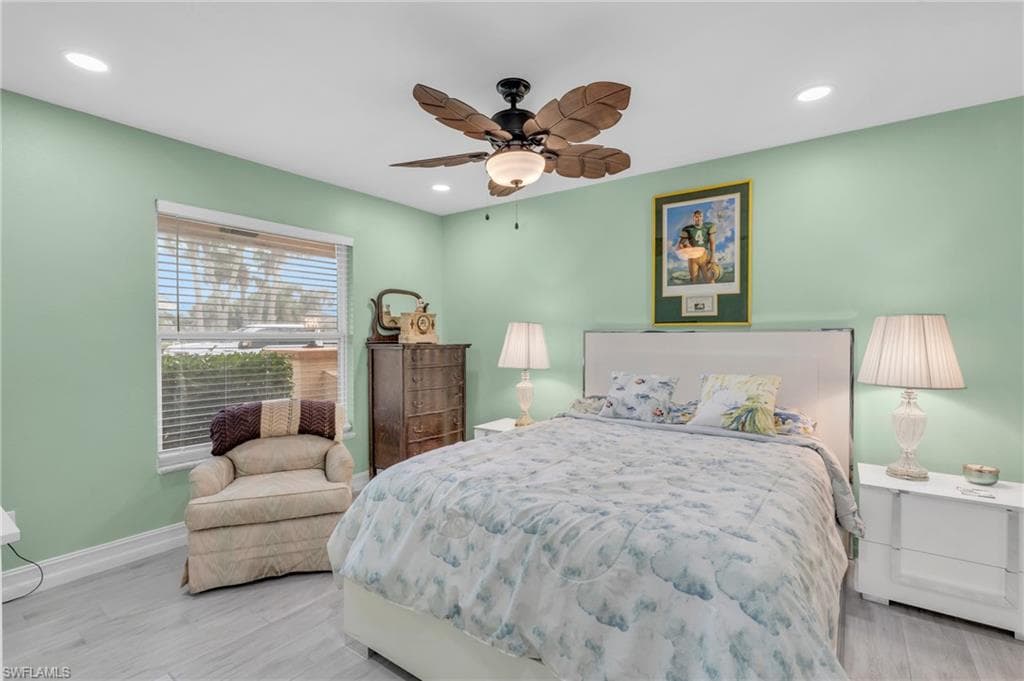 4240 Perth Ct, North Fort Myers, FL 33903-21