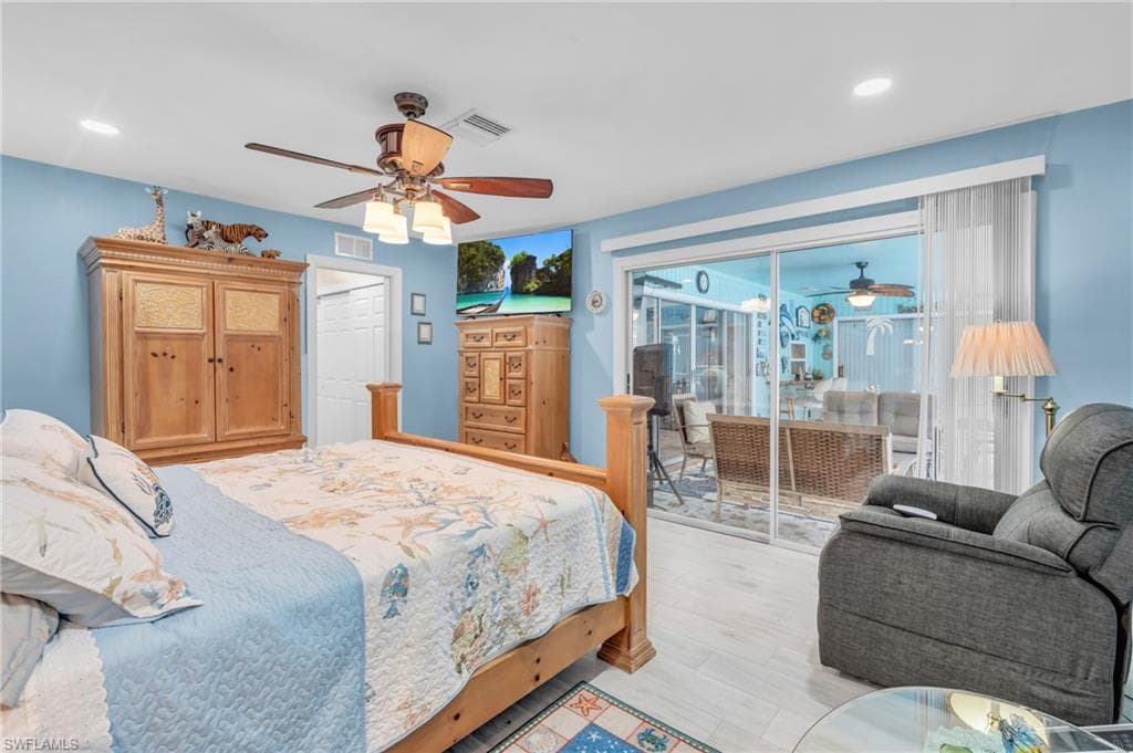 4240 Perth Ct, North Fort Myers, FL 33903-26