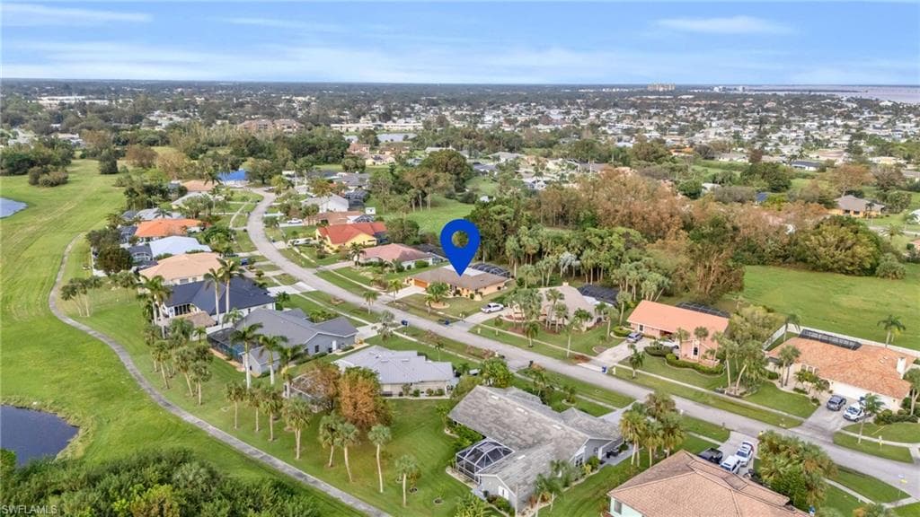 4240 Perth Ct, North Fort Myers, FL 33903-1