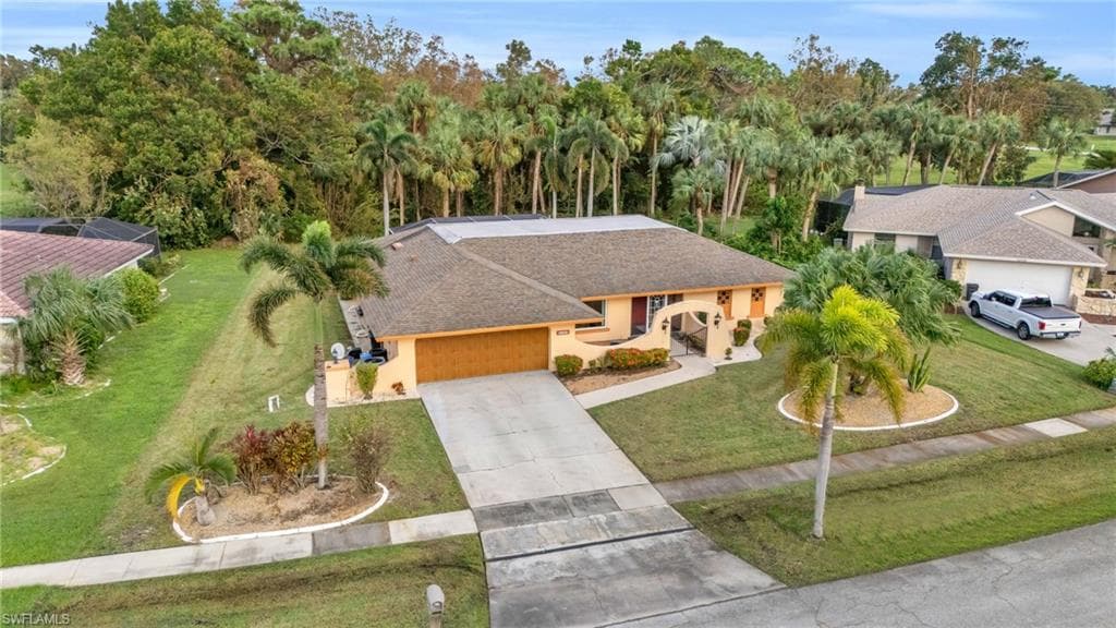 4240 Perth Ct, North Fort Myers, FL 33903-34