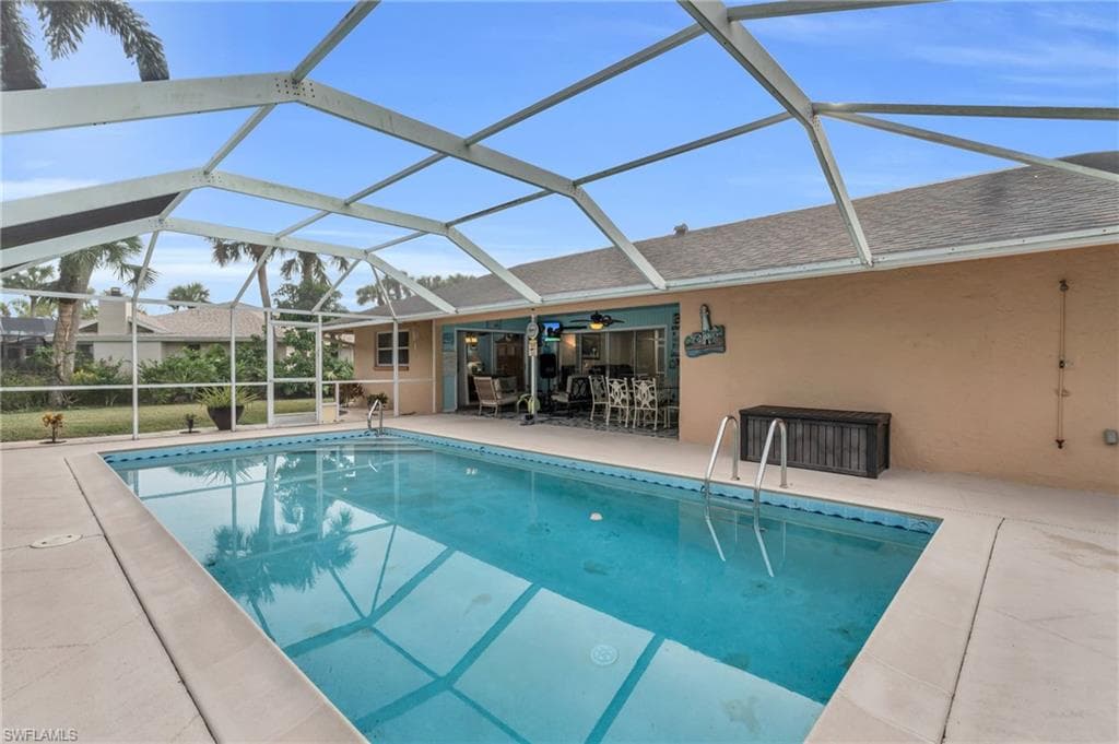 4240 Perth Ct, North Fort Myers, FL 33903-3