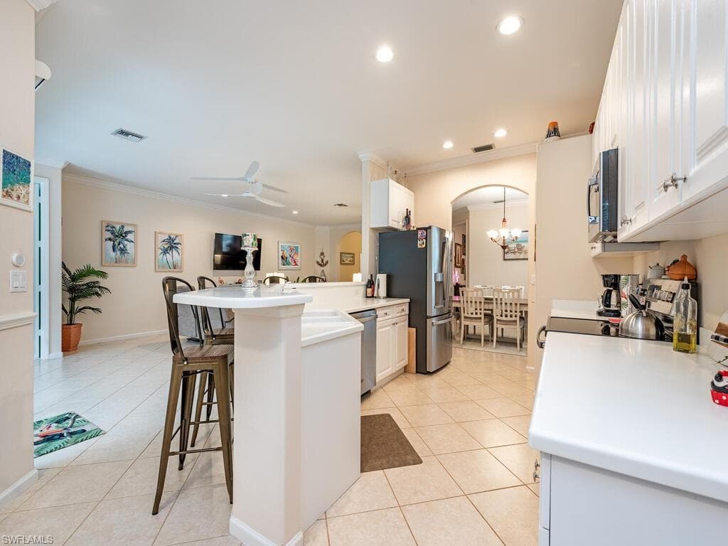 8300 Laurel Lakes Blvd, Naples, FL 34119-7