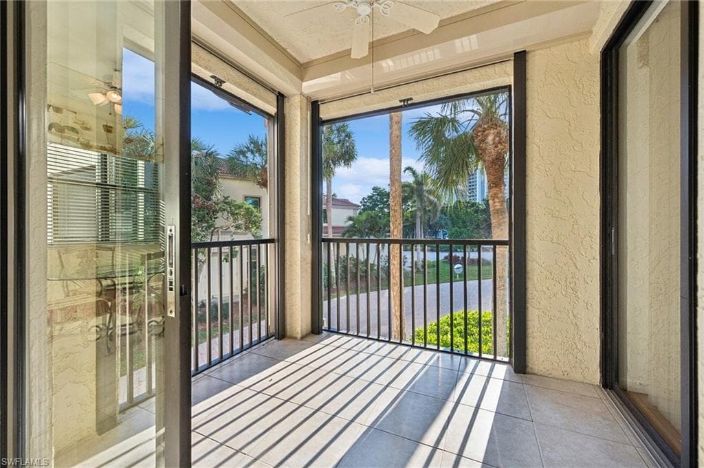 7024 Pelican Bay Blvd F101, Naples, FL 34108-19