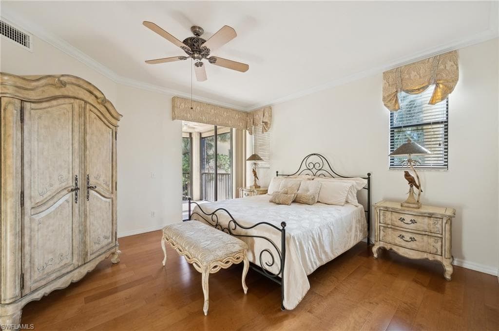 7024 Pelican Bay Blvd F101, Naples, FL 34108-6