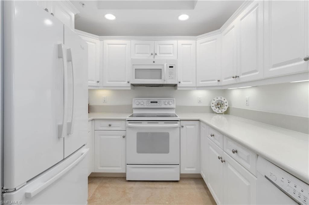 1001 Arbor Lake Dr 1202, Naples, FL 34110-22