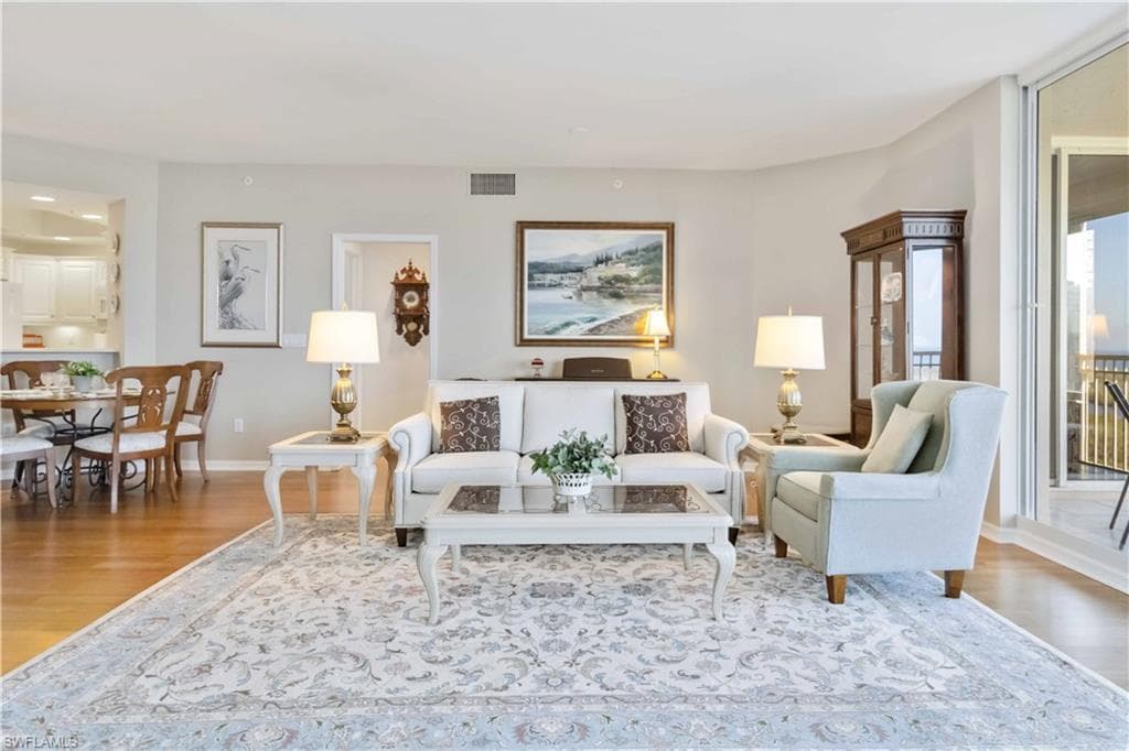 1001 Arbor Lake Dr 1202, Naples, FL 34110-3