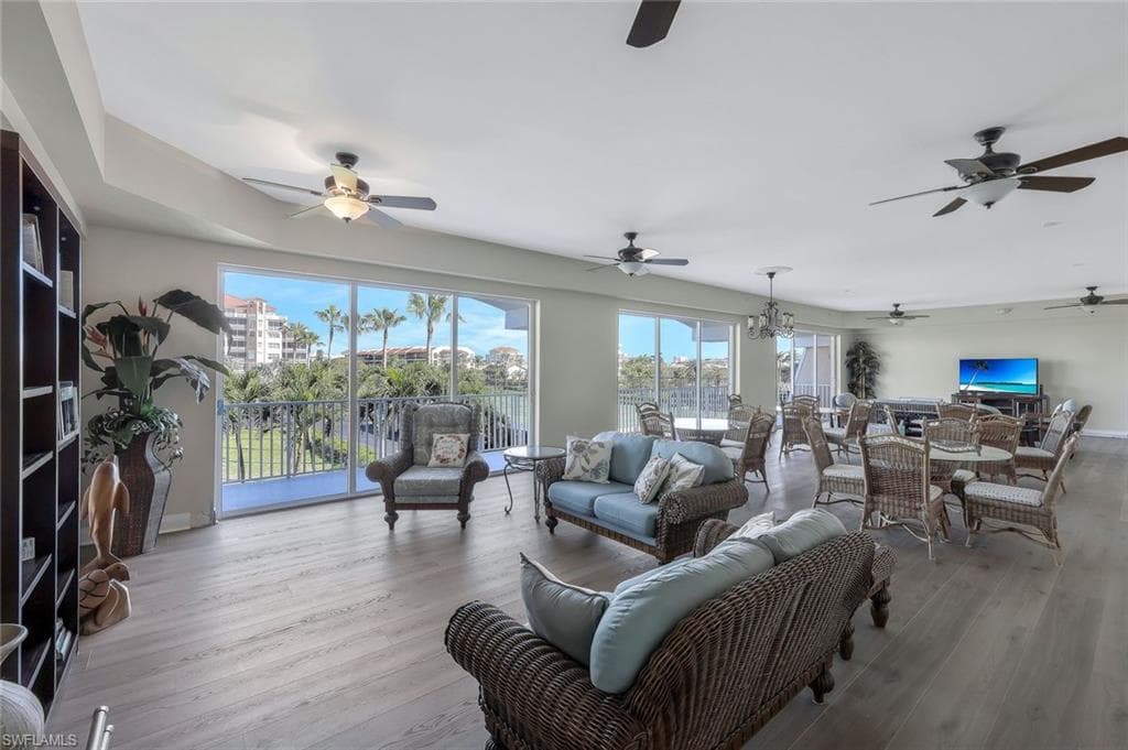 1020 Collier Blvd 203, Marco Island, FL 34145-25